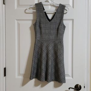 BANANA REPUBLIC Dress NWOT